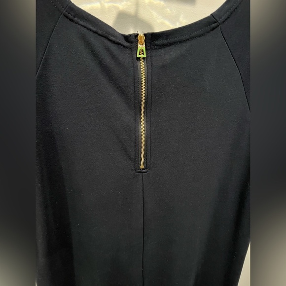 Sail to Sable Short Sleeve Minimalist Black Women's Dress With Gold Zipper Sz M - Picture 2 of 6